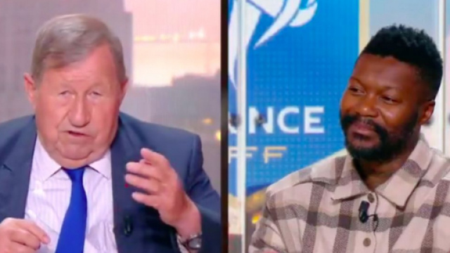 Djibril Cissé fond en larmes après les déclarations de Guy Roux - Photo capture d'écran vidéo Twitter