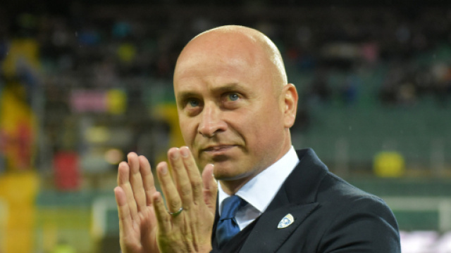 Lecce, esonerato Eugenio Corini: fatale la sconfitta nei playoff.