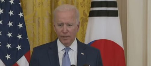 Joe Biden conducts bilateral talks with president of South Korea (Image source: Sky News Australia/YouTube)