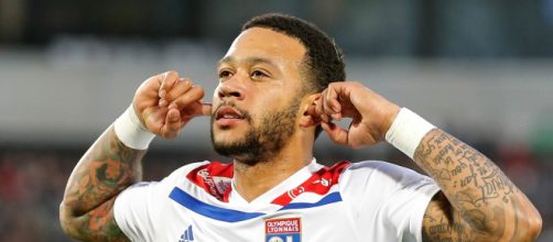 Depay sarebbe tornato nel mirino della Juventus.