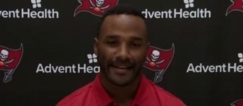 Bernard signed a one-year deal with the Buccaneers (Image source: Tampa Bay Buccaneers/YouTube)