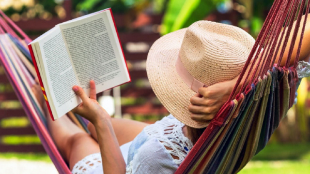 L'oroscopo di domani 1&deg; giugno: buon marted&igrave; per l'Ariete, Gemelli stressati (1&ordf; met&agrave;).