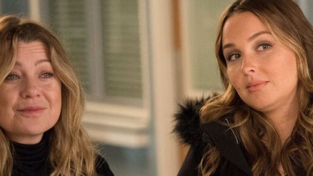 L'attrice di Jo Wilson ha assicurato che nel finale di Grey's Anatomy 17 ci saranno molti colpi di scena.