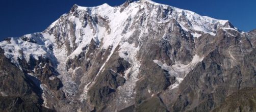 Monte Rosa, morto in un incidente Flavio Migliavacca, allievo della scuola di Cala Cimenti: è precipitato per oltre 1000 metri.