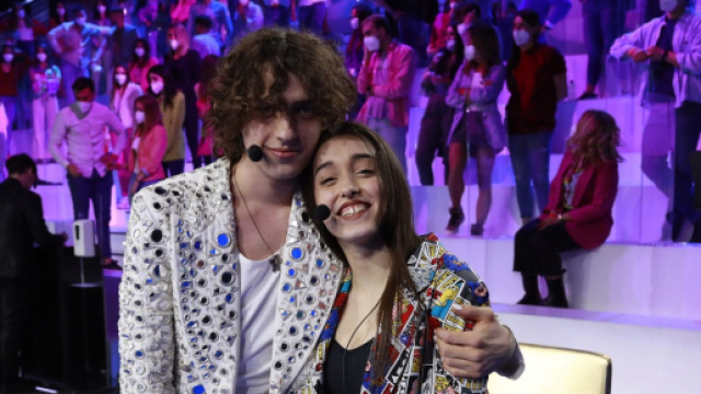 Amici 20, Sangiovanni sul fidanzamento con Giulia: 'Lei non voleva che si sapesse'.