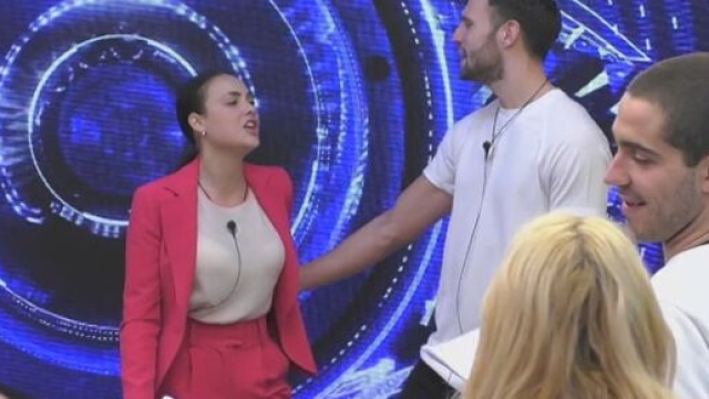Rosalinda Cannavò e Andrea Zenga, nuovo attacco alla coppia