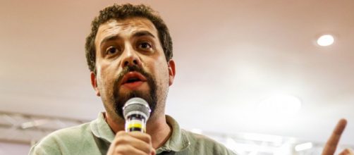 Guilherme Boulos defende vacinação em massa para o mundo vencer o coronavírus (Divulgação/PSOL)