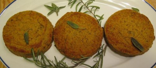 Hamburger di ceci e zucca, perfetti per i vegetariani.