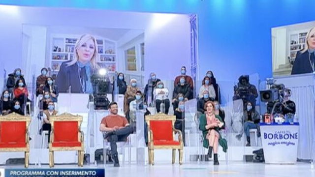 Uomini e donne, l'ex dama Maria sbotta.