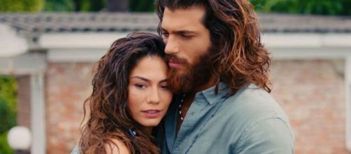 Can Yaman, delude l'esordio di Mr.Wrong.