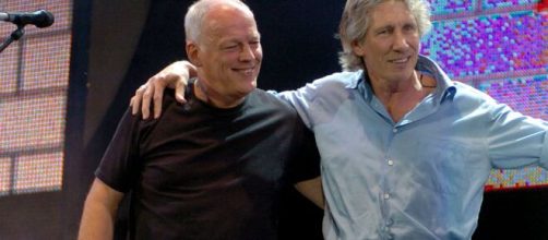 Roger Waters accusa David Gilmour di censura per le note di copertina della nuova edizione di Animals dei Pink Floyd.