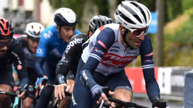 Vincenzo Nibali impegnato al Giro d'Italia