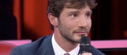 Stefano De Martino potrebbe tornare a Mediaset: pronto show musicale su Italia 1.