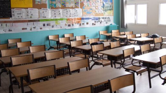 Sospesi 300 studenti delle scuole medie di Caraglio.