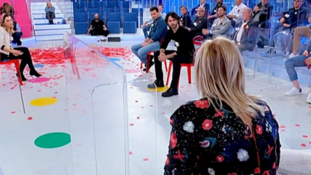 Uomini e Donne, Elisabetta e Luca si sono rivisti.