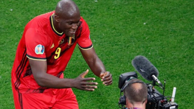 Lors du match Belgique - Russie, Lukaku a dédié son but à Eriksen (Credit : BeinSport)
