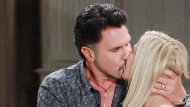 Beautiful: Ridge si rende conto che Brooke l'ha tradito con Bill.