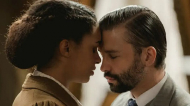 Una Vita: Marcia e Felipe si incontrano.