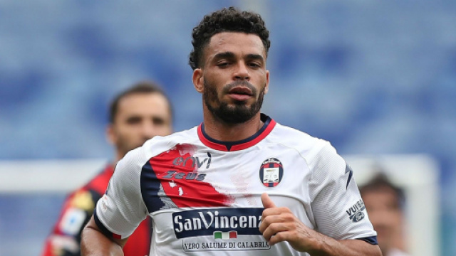 Crotone, ipotesi Vicenza per Riviere.