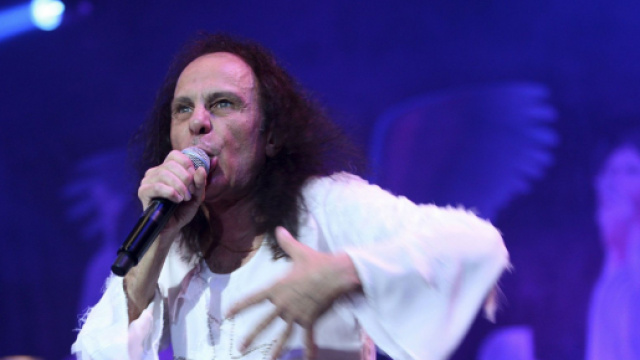Ronnie James Dio: in arrivo un documentario sul cantante di Rainbow, Dio e Black Sabbath.