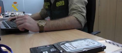 La Guardia Civil encontró en los ordenadores del ERT información sobre posibles víctimas de ataques (@GuardiaCivil)