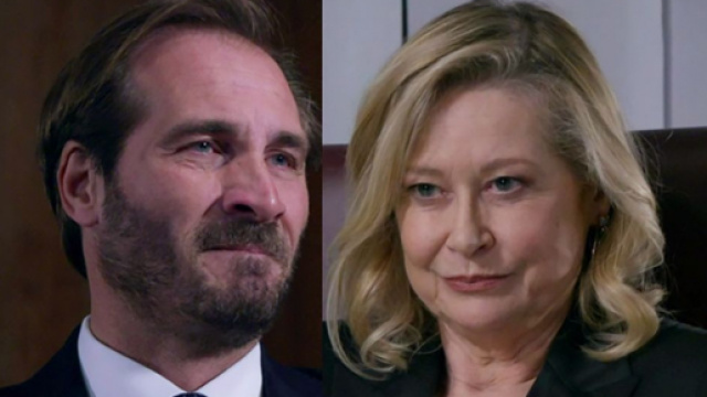 Un posto al sole Alberto Palladini (Michelangelo Tommaso) e Barbara Filangieri (Mariella Valentini).