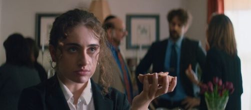 Danielle (Rachel Sennott) in una scena del film.