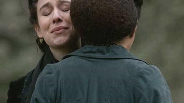 Una vita, spoiler Spagna: Marcia pugnalata a morte dalla Salmeron, Felipe è sconvolto.