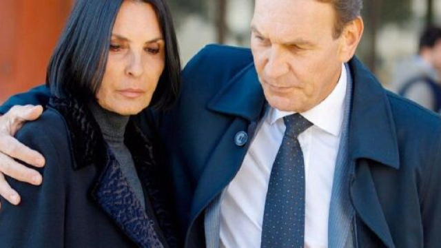 Anticipazioni Un posto al sole settimana fino al 25 giugno: Roberto Ferri chiude con Lara per Marina