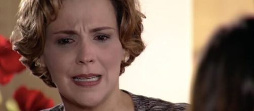 Eva é confrontada em 'A Vida da Gente'. (Reprodução/TV Globo)