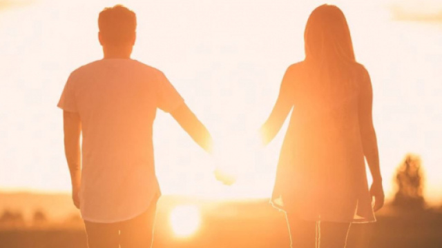 Pourquoi être aimé nous rend heureux - Source : Pixabay