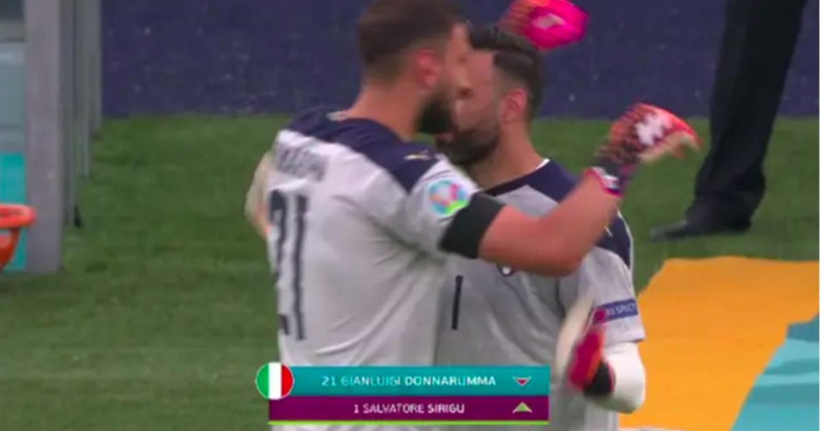 Vidéo : 'l'étrange remplacement' de Donnarumma fait le ...