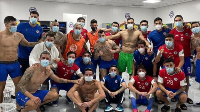Le Chili, qui dispute actuellement la Copa America au Brésil, est au cœur d’un gros scandale (Credit : Twitter d'Arturo Vidal)