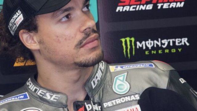 Ancora problemi al ginocchio per il vice-campione del mondo.