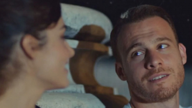 Love is in the air, anticipazioni 28 giugno: Ezgi rimarrà bloccata con la macchina.