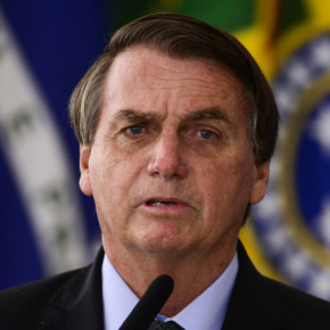 Jair Bolsonaro diz que cidadão de bem deve ter o direito de se armar contra uma eventual ditadura (Agência Brasil)