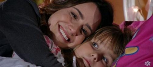 Ana e Júlia reatam relação em 'A Vida da Gente'. (Reprodução/TV Globo)