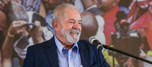 Lula está à frente de Bolsonaro nas intenções de voto (Ricardo Stuckert/Instituto Lula)