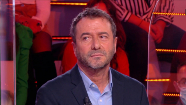 Le chroniqueur de TPMP Bernard Montiel. Source : capture d’écran C8