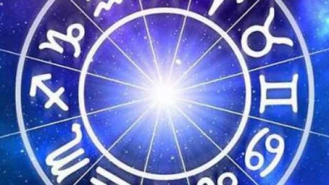 Previsioni oroscopo della giornata di lunedì 28 giugno 2021.