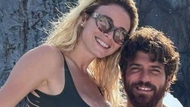 Can Yaman e Diletta Leotta criticati sui social: 'L'oca siliconata e il tamarro arrogante'.