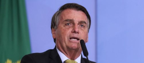 Bolsonaro critica aumento do gás de cozinha (Isac Nóbrega/PR)