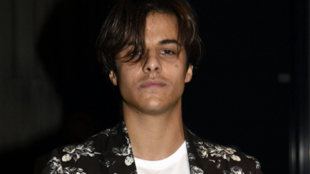 Michele Merlo, la dedica di Aka7even: 'Un essere bello e puro'.