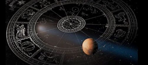 Previsioni oroscopo della giornata di sabato 12 giugno 2021.