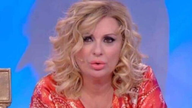 Tina Cipollari non si sarebbe trasferita a Torino.