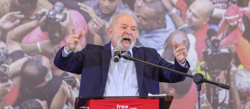Lula e Bolsonaro encabeçam pesquisas de intenções de votos para 2022 (Ricardo Stuckert/Instituto Lula)