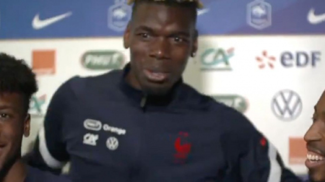 Paul Pogba, Presnel Kimpembe et Kingsley Coman en fou rire. (crédit capture Infosport + Twitter)