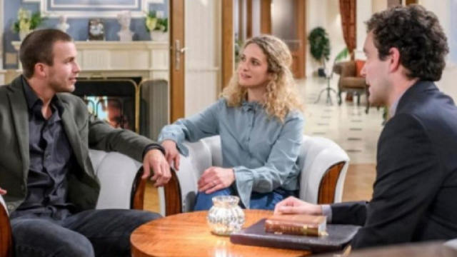 Tempesta d'amore, trame tedesche: Boris si spaccerà per Tim nei preparativi delle nozze.