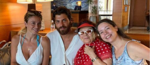Can e Diletta: la giornalista ha conosciuto la nonna dell'attore turco