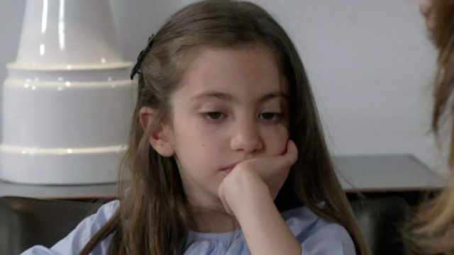 Un posto al sole, Irene (Greta Putaturo).